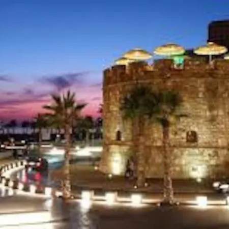 Apartman Full Sea View Center 2 Bedroom *