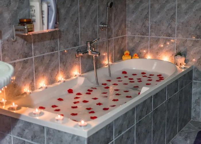 Full Sea View Center 2 Bedroom